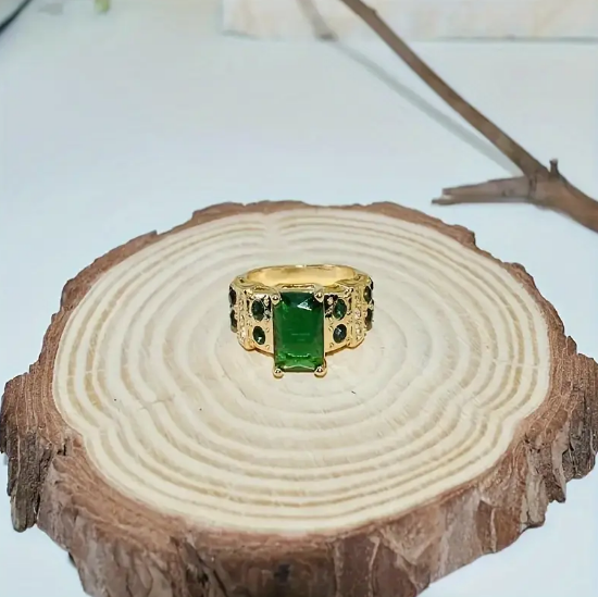 Gold Emerald Geometric Ring