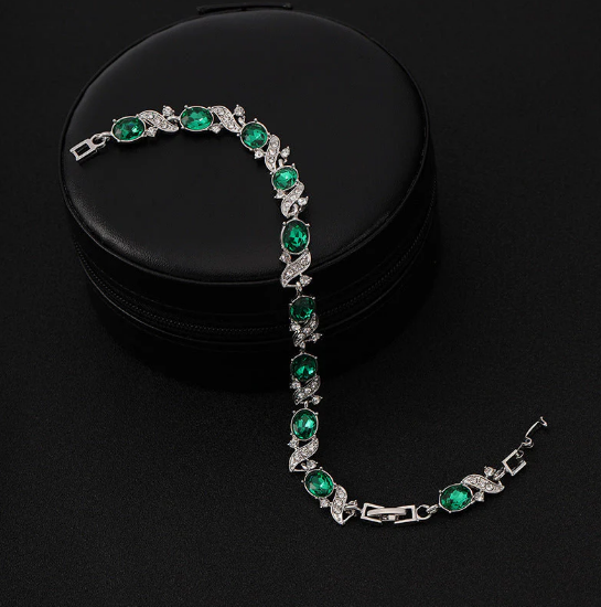Silver Emerald Vintage Link Bracelet