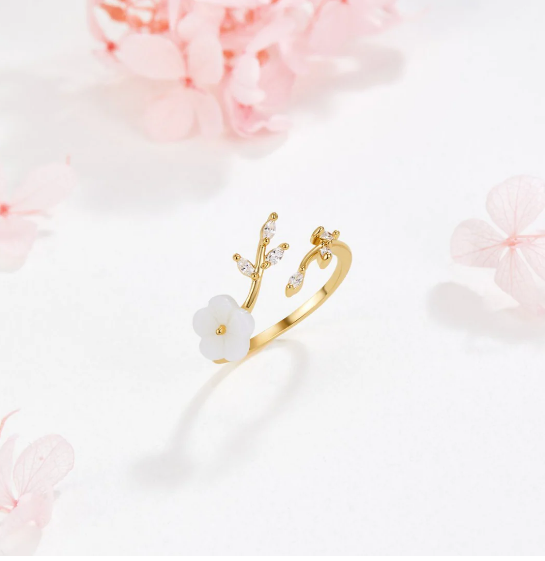 Gold Floral and Leaf Open Ring