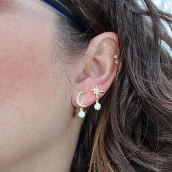 Moon and Star Earrings made of Gold and Opal