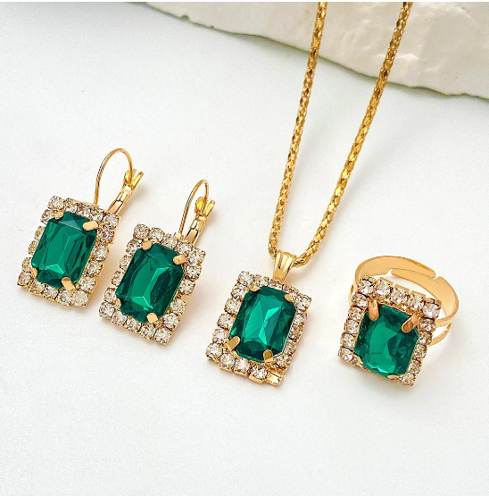 Gold Emerald Rectangular Jewelry Set