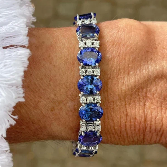 1+1 Offer: Oval & Round Cut Blue Tanzanite Bracelet + Knot Round Cut Blue Sapphire Wedding ring