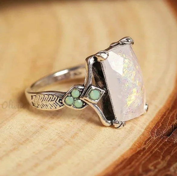 Vintage White Opal Silver Ring