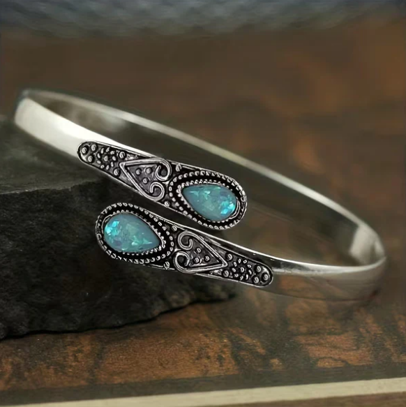 Crimson Elegance Filigree Bracelet
