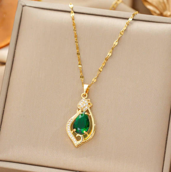 Gold Emerald Teardrop Pendant Necklace