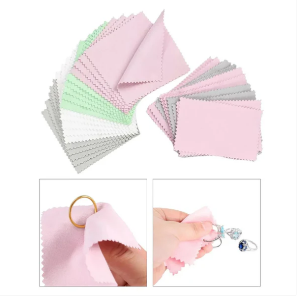 Claire's premium jewelry cleaning wipes