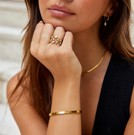 Gold Leaf Motif Ring
