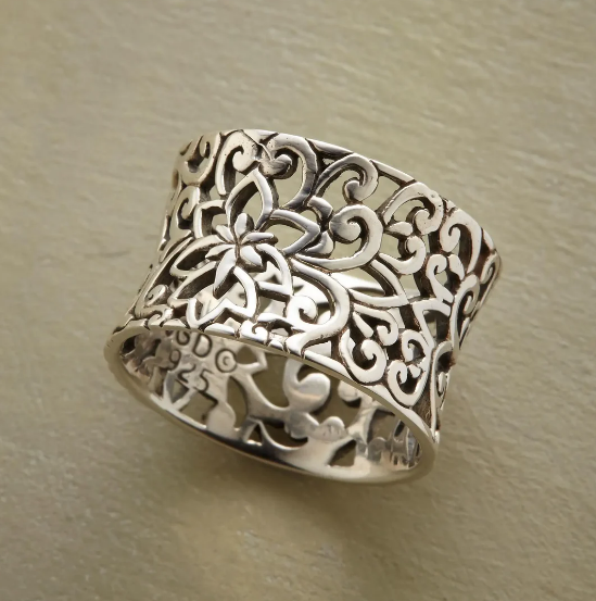 Silver Ornate Filigree Ring