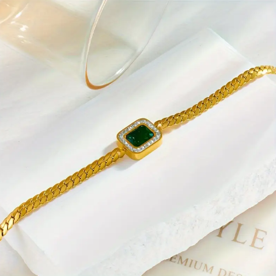 Gold Emerald Chain Bracelet