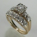 Vintage gold ring with glitter
