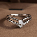 Shiny Ring in Sterling Silver Elegant