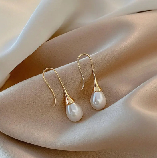 Gold Pearl Drop Earrings
